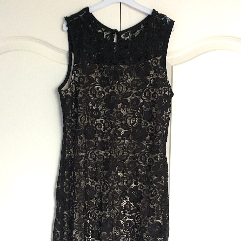 Black and Cream Lace Dress - Picture 3 of 7